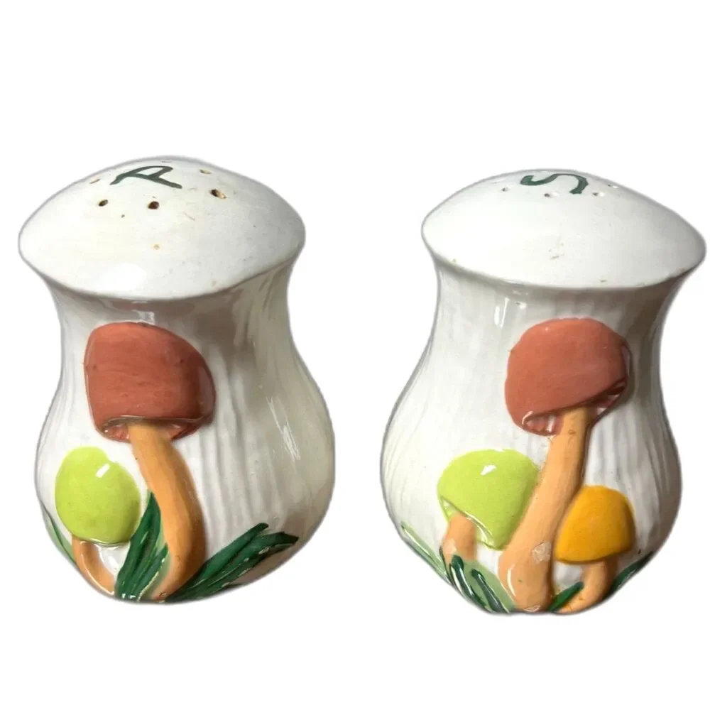 Vintage Arnels Mushroom Salt Pepper Shakers Studio Pottery 1970s Ceramic Stamped